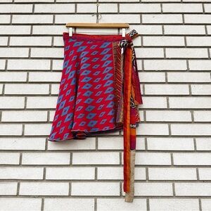 Darn Good Yarn Reversible Sari Silk Wrap Skirt Red Tan Paisley Boho Festival XL